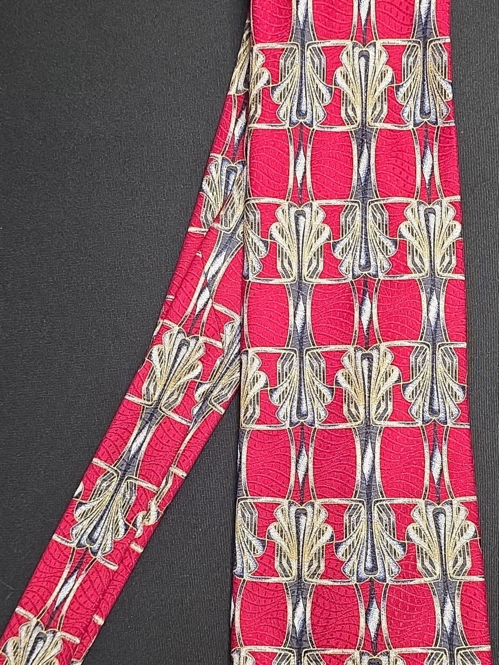 Avia Bright Red Tie with Gold and Navy Floral Geometric Pattern